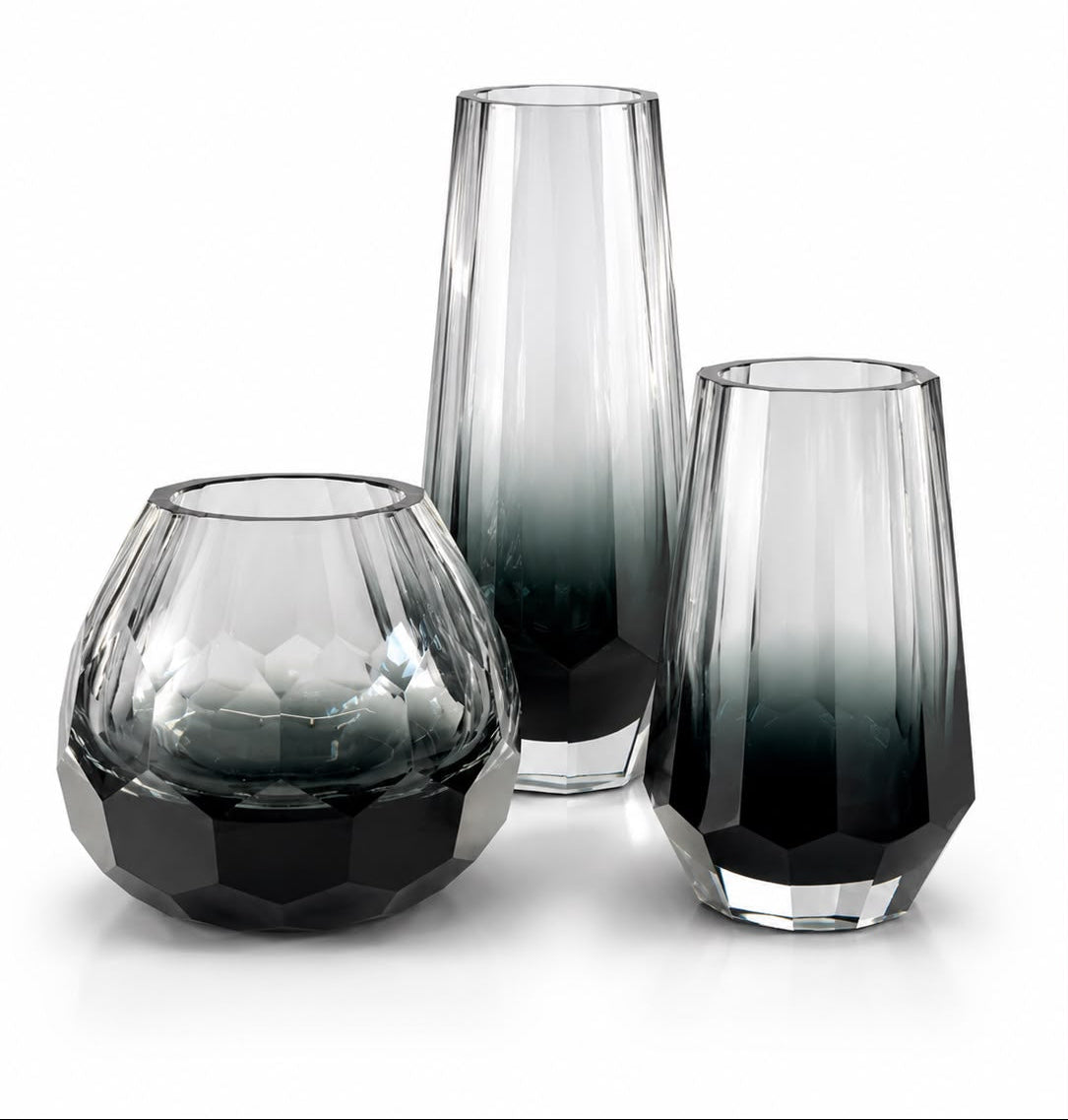 Facettes de Nuit — vases décoratifs en cristal
